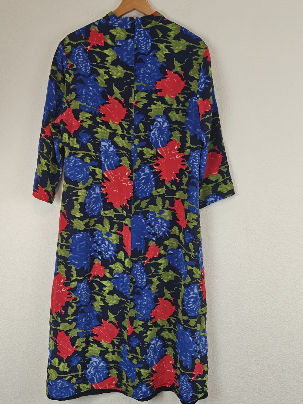 J. Peterman Silk Midi Dress Bold Floral Keyhole Neck 3/4 Sleeve Sz 16 Statement - Picture 11 of 15